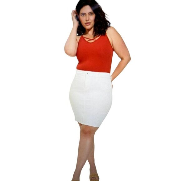 Women's Torrid 3, 3X, 22-24 Cross Front Tank Top, Shirt, Firewhirl, Brick Color - Picture 5 of 5